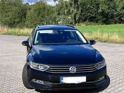 Schwarz Gebraucht 2016 VW Passat Comfortline Kombi | 12.900 € (Etwas zu teuer)