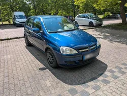 Blau Gebraucht 2003 Opel Corsa Kleinwagen | 500 € (Superpreis)