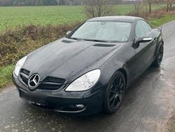 Schwarz Gebraucht 2006 Mercedes SLK280 Cabrio | 9.900 € (Fairer Preis)