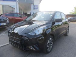Phantom black / met Gebraucht 2024 Hyundai i10 Trend Kleinwagen | 16.590 € (Fairer Preis)
