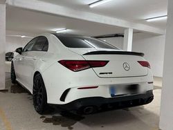 Weiß Gebraucht 2020 Mercedes CLA35 AMG AMG Coupé | 40.500 € (Fairer Preis)