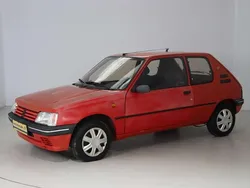 Rot Gebraucht 1996 Peugeot 205 Forever Kleinwagen | 3.290 €