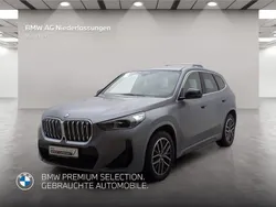 Grau Gebraucht 2022 BMW iX1 M Sport SUV | 39.206 € (Fairer Preis)