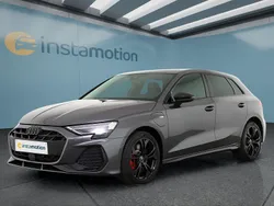 Grau Neu 2025 Audi A3 Sportback e-tron Limousine | 49.549 € (Teuer)