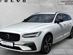 Weiß Gebraucht 2021 Volvo V90 R-Design Kombi | 35.900 € (Fairer Preis)