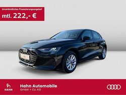 Brillantschwarz Gebraucht 2025 Audi A3 Ambiente Limousine | 28.490 €