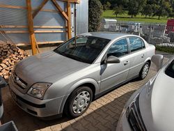 Silber Gebraucht 2004 Opel Vectra Limousine | 3.750 € (Teuer)