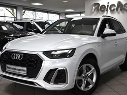Gletscherweiß (metallic) Gebraucht 2022 Audi Q5 Ambiente SUV | 35.900 € (Guter Preis)