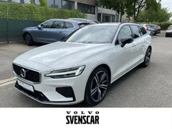 Ice white / solid (weiss) Gebraucht 2020 Volvo V60 R-Design Kombi | 29.990 € (Fairer Preis)