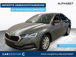Quarzgrau Gebraucht 2022 Skoda Octavia Style Limousine | 22.690 € (Guter Preis)