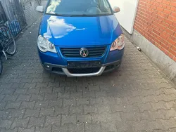 Blau Gebraucht 2006 VW Polo Cross Kleinwagen | 2.500 € (Fairer Preis)