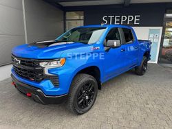 Blau Neu 2025 Chevrolet Silverado LT Cabrio | 71.990 €