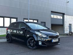 Schwarz Gebraucht 2015 Kia Carens Spirit Van / Kleinbus | 10.950 € (Guter Preis)