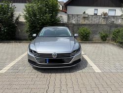 Grau Gebraucht 2017 VW Arteon Limousine | 18.000 € (Superpreis)