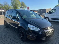 Schwarz Gebraucht 2010 Ford S-MAX S Van / Kleinbus | 5.250 € (Superpreis)