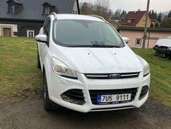 Weiß Gebraucht 2013 Ford Kuga Individual SUV | 5.300 € (Superpreis)