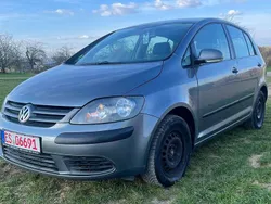 Unitedgrey metallic Gebraucht 2005 VW Golf Plus Cross Trendline Van / Kleinbus | 3.790 €