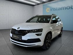 Weiß Gebraucht 2022 Skoda Karoq SUV | 27.599 € (Fairer Preis)