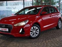 Rot Gebraucht 2018 Hyundai i30 Limousine | 15.990 € (Teuer)