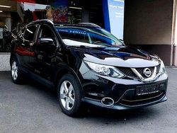 Schwarz Gebraucht 2016 Nissan Qashqai N-Connecta SUV | 14.690 € (Fairer Preis)