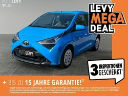 Cyan metallic Gebraucht 2020 Toyota Aygo X-play Kleinwagen | 8.888 € (Fairer Preis)