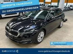 Schwarz magic perleffekt Gebraucht 2022 Skoda Octavia Style Kombi | 22.190 € (Superpreis)