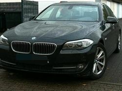 Schwarz Gebraucht 2010 BMW 523 Limousine | 13.800 €