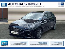 Schwarz Gebraucht 2023 Hyundai i30 Kombi | 16.880 € (Guter Preis)
