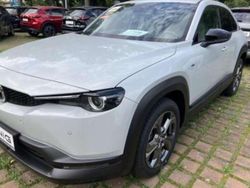 Weiß Gebraucht 2024 Mazda MX30 Makoto SUV | 20.989 € (Fairer Preis)