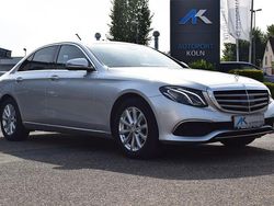 Iridiumsilber metal (metallic) Gebraucht 2016 Mercedes E220 Exclusive Limousine | 25.890 € (Fairer Preis)