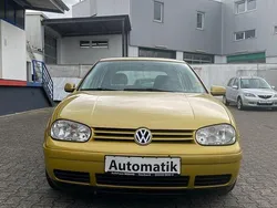 Gelb Gebraucht 1998 VW Golf IV Highline Limousine | 2.399 € (Fairer Preis)
