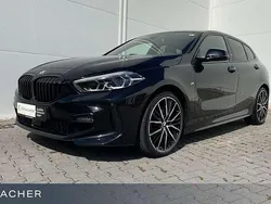 Saphirschwarz metallic Gebraucht 2022 BMW 120 M Sport Kleinwagen | 30.899 € (Fairer Preis)