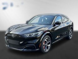 Gebraucht 2024 Ford Mustang Mach-E Premium SUV | 48.870 € (Teuer)
