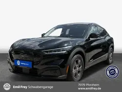 Schwarz Gebraucht 2023 Ford Mustang Mach-E SUV | 34.950 € (Guter Preis)