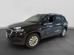 Schwarzmagic perleffekt Gebraucht 2024 Skoda Karoq Selection SUV | 32.690 € (Fairer Preis)