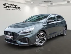 Cypress green metallic Neu 2025 Hyundai i30 N Line Limousine | 29.790 € (Fairer Preis)