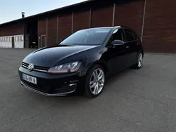 Schwarz Gebraucht 2013 VW Golf VII Highline Limousine | 13.900 € (Teuer)
