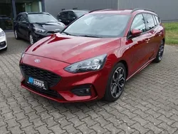 Rot Gebraucht 2020 Ford Focus ST-Line Kombi | 21.957 € (Fairer Preis)