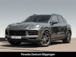 Grau Gebraucht 2024 Porsche Cayenne Sport SUV | 99.880 €