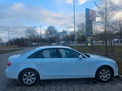 Weiß Gebraucht 2012 Audi A4 Sport Limousine | 8.500 € (Fairer Preis)