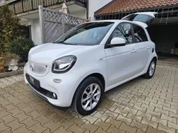 Weiß Gebraucht 2016 Smart ForFour Passion Kleinwagen | 6.000 € (Guter Preis)