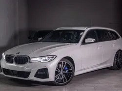 Mineralweiss metallic Gebraucht 2019 BMW 330 M Sport Kombi | 32.390 € (Fairer Preis)