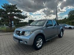 Silber Gebraucht 2007 Nissan Navara Abholung | 8.990 € (Fairer Preis)