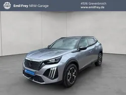 Silber Gebraucht 2024 Peugeot 2008 GT SUV | 21.990 € (Fairer Preis)