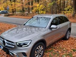 Beige Gebraucht 2019 Mercedes GLC300 SUV | 32.500 € (Guter Preis)
