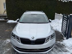 Silber Gebraucht 2019 Skoda Octavia Style Kombi | 17.000 € (Fairer Preis)