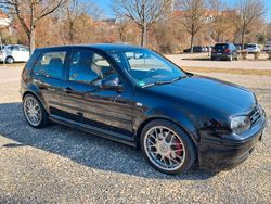 Schwarz Gebraucht 2002 VW Golf IV GTI Limousine | 13.900 €