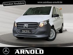 Arktikweiß Gebraucht 2025 Mercedes Vito Van / Kleinbus | 49.550 €