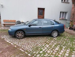 Blau Gebraucht 1997 Mitsubishi Carisma Limousine | 750 €