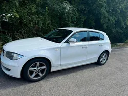 Weiß Gebraucht 2011 BMW 118 Kleinwagen | 2.500 € (Guter Preis)